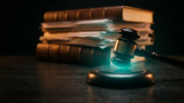 Zaskarżanie uchwał w spółce z o.o. i spółce akcyjnej